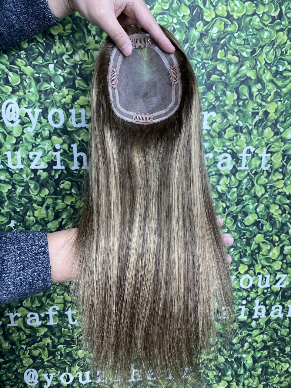 1 monofilament lace toppers #8268 5.5×6 topper virgin hair 18inch (copy) 1 monofilament lace toppers #8268 5.5×6 topper virgin hair 18inch (copy)